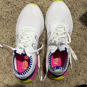 Brand New In Box New Balance Women’s FuelCell Echo Running Show size 9.5